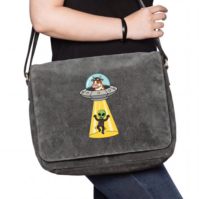 Revenge of the Cow - Tas