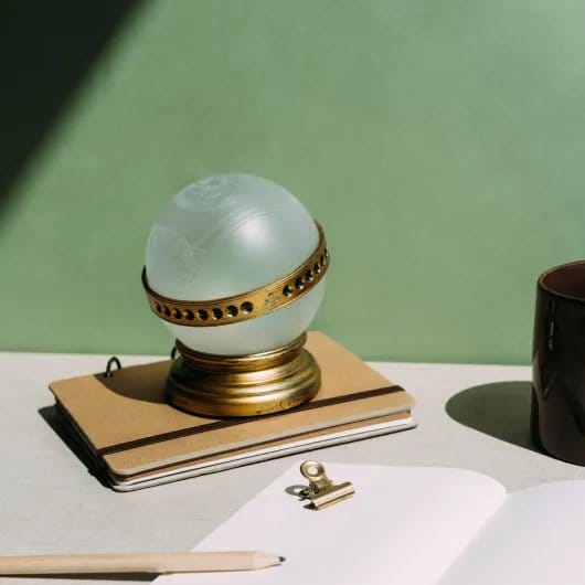 Lámpara de mesa recordadora de Harry Potter