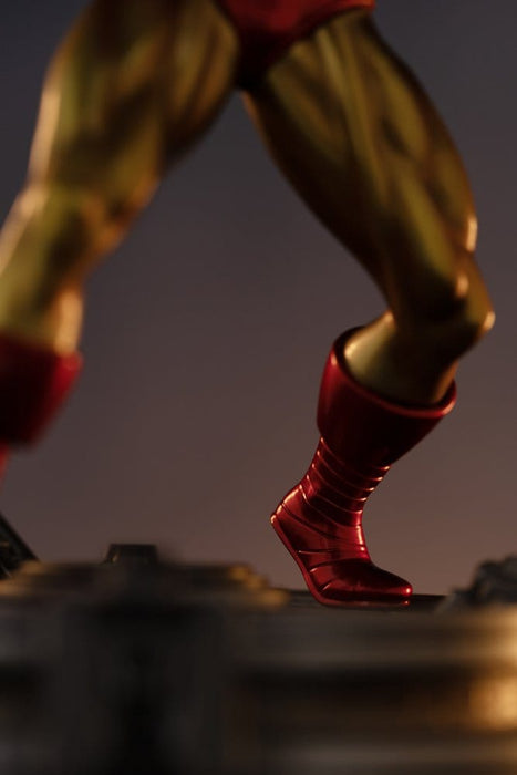 Estatua Marvel Iron Man Art Scale 1/10