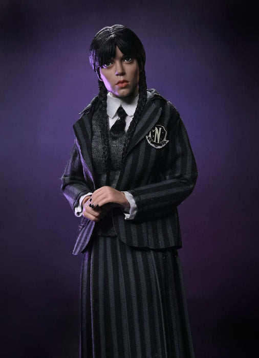 Wednesday Figuras de Acción Wednesday Addams y Enid