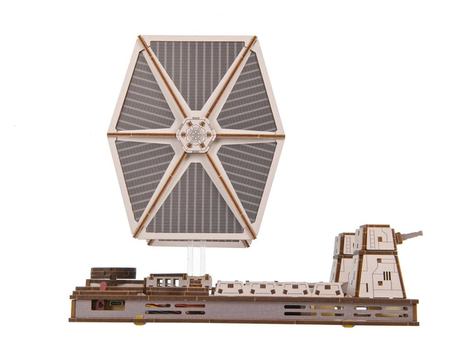 Maquette en bois Star Wars TIE Fighter