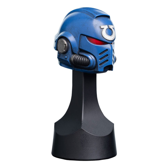 Réplique du casque des Ultramarines Warhammer 40,000